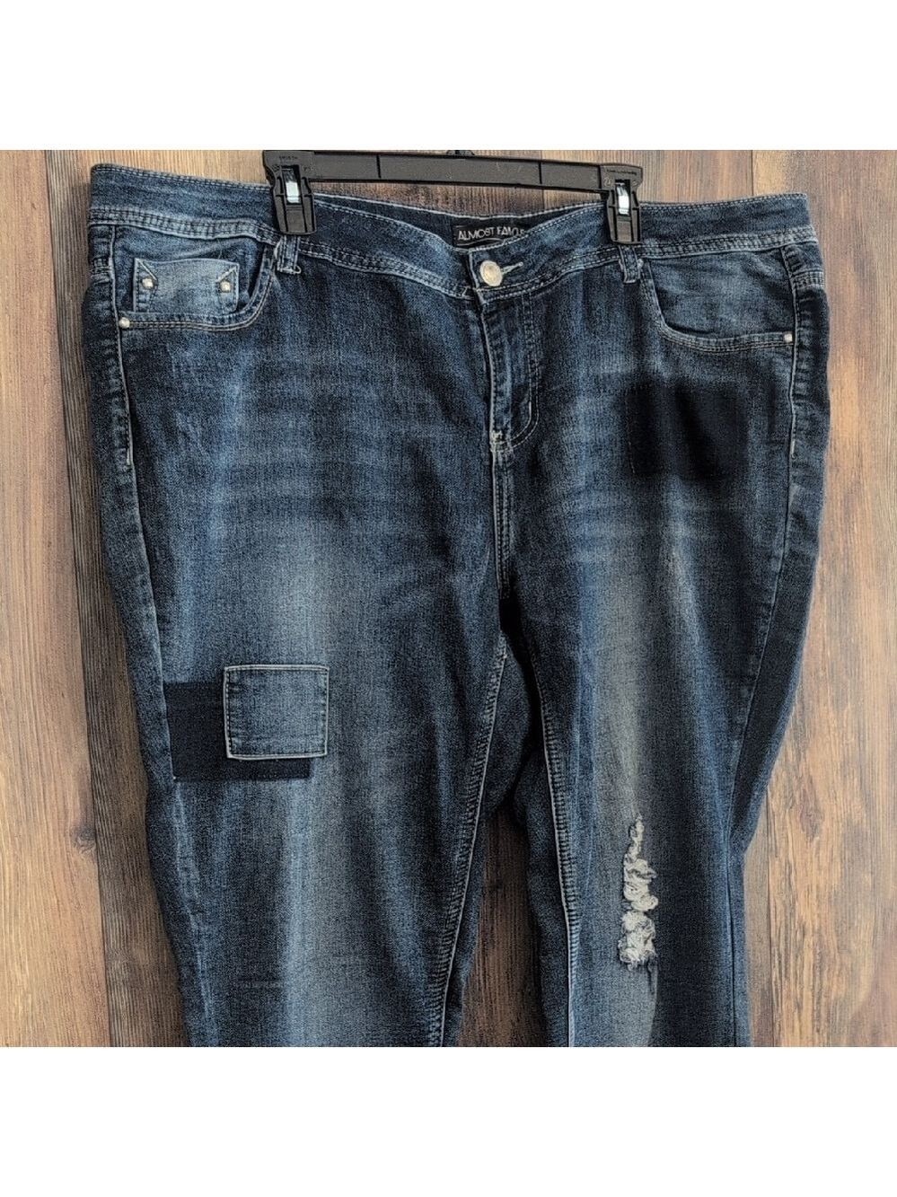 Almost Famous Patchwork Cropped Jeans 20             C117